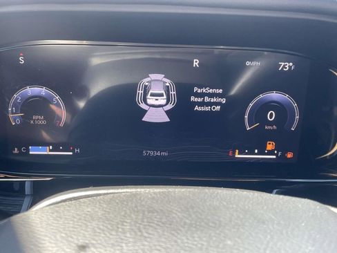 Used 2022 Jeep Wagoneer Series III w/ Convenience Group I image 15