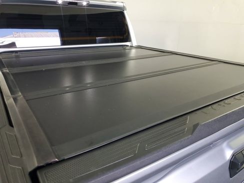 Used 2025 Toyota Tacoma TRD Sport image 35