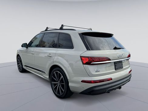 Used 2021 Audi Q7 3.0T Premium Plus w/ Premium Plus Package image 3