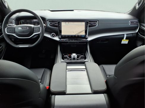 New 2026 Jeep Grand Wagoneer 4WD image 13