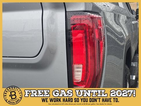 New 2026 GMC Sierra 1500 SLT w/ SLT Premium Plus Package AWD/4WD image 8