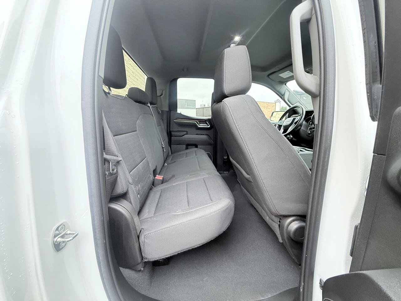 Used 2023 GMC Sierra 1500 Elevation AWD/4WD image 12