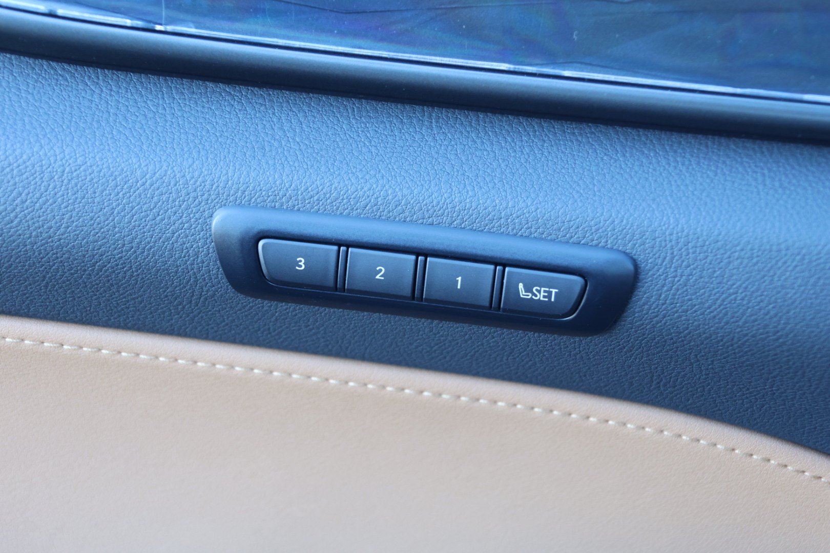 Certified 2024 Lexus NX 250 FWD image 13