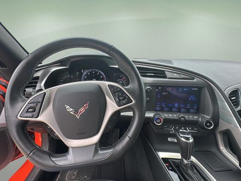 Used 2019 Chevrolet Corvette Grand Sport w/ Grand Sport Heritage Package RWD image 19