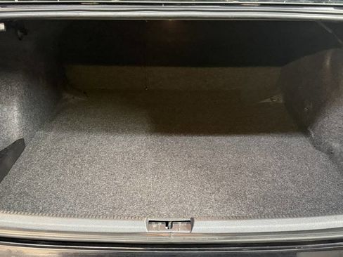 Used 2018 Volkswagen Passat 2.0T R-Line image 22