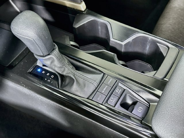 Certified 2025 Toyota Camry LE FWD image 18