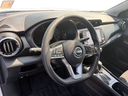 Used 2023 Nissan Kicks SV FWD image 16