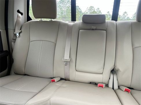 Used 2018 RAM 1500 Laramie w/ Convenience Group image 26