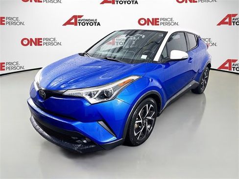 Certified 2018 Toyota C-HR XLE image 3