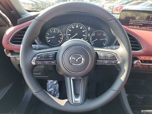 New 2026 MAZDA MAZDA3 Hatchback w/Premium Plus Pkg image 22