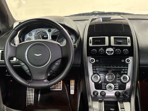 Used 2010 Aston Martin V8 Vantage Coupe RWD image 10