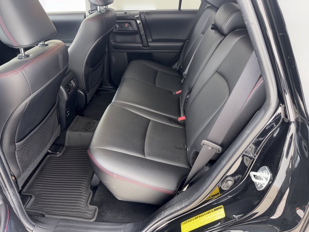 Used 2018 Toyota 4Runner TRD Off-Road Premium AWD/4WD image 25