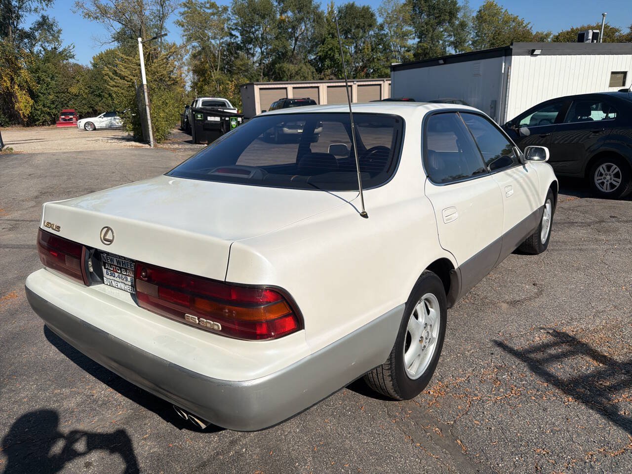Used 1992 Lexus ES 330 FWD image 5