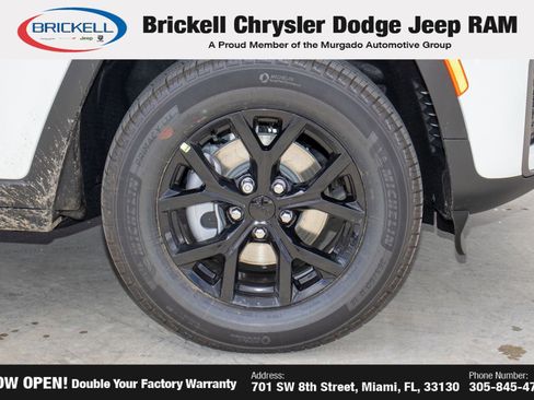 New 2026 Jeep Grand Cherokee Altitude image 41