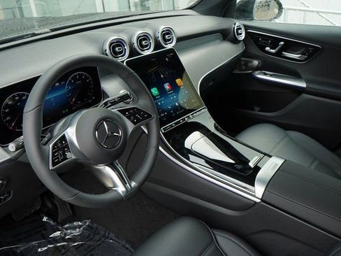 New 2026 Mercedes-Benz GLC 300 image 2