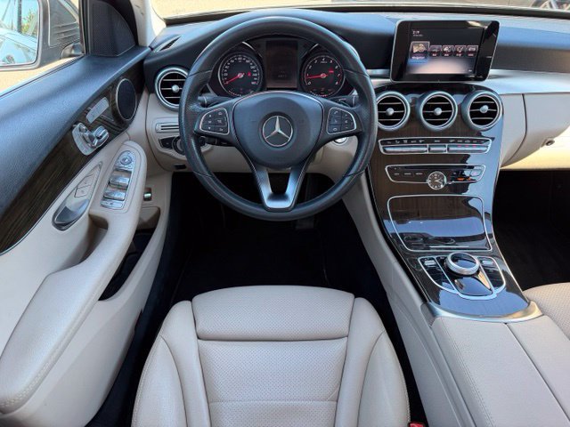 Used 2017 Mercedes-Benz C 300 4MATIC Sedan image 11