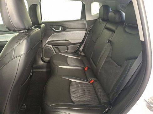 Used 2022 Jeep Compass Latitude w/ Convenience Group image 14