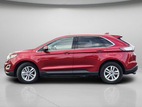 Used 2018 Ford Edge SEL w/ Equipment Group 201A AWD/4WD image 16