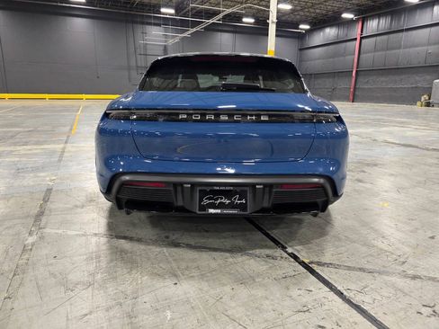 Used 2023 Porsche Taycan 4S AWD/4WD image 10