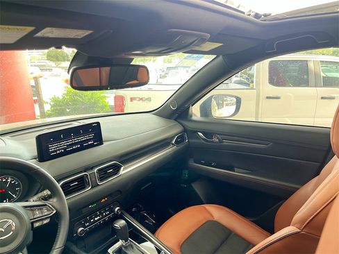 Used 2024 MAZDA CX-5 Carbon Edition image 25