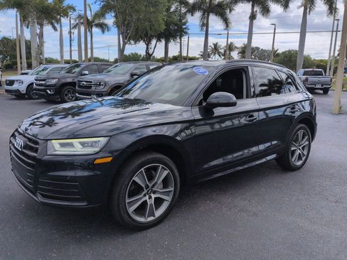 Used 2019 Audi Q5 2.0T Premium Plus w/ Premium Plus Package image 8