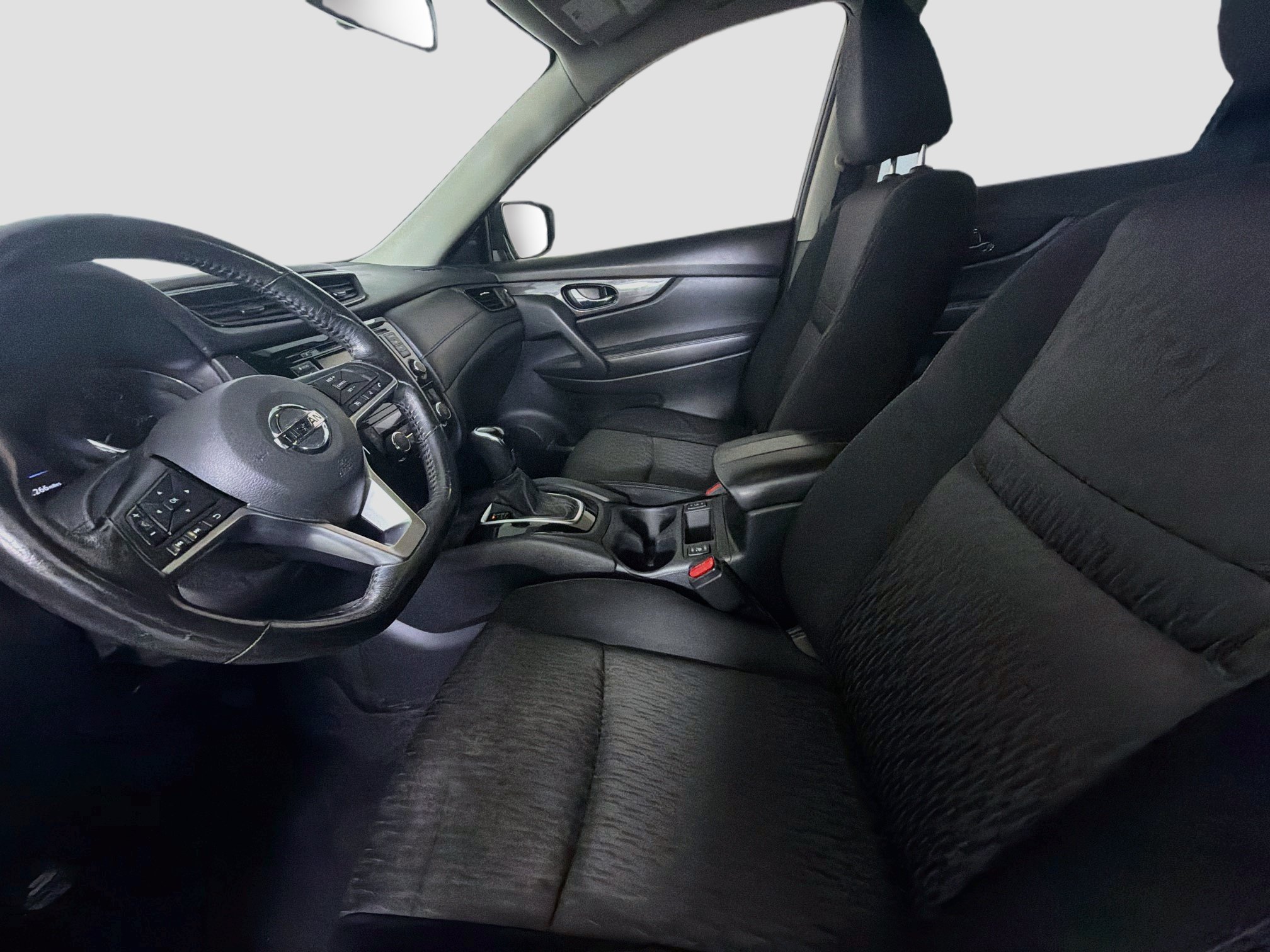 Used 2018 Nissan Rogue SV AWD/4WD image 13