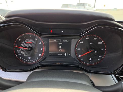 New 2026 Chevrolet Trax RS w/ Sunroof Package FWD image 17