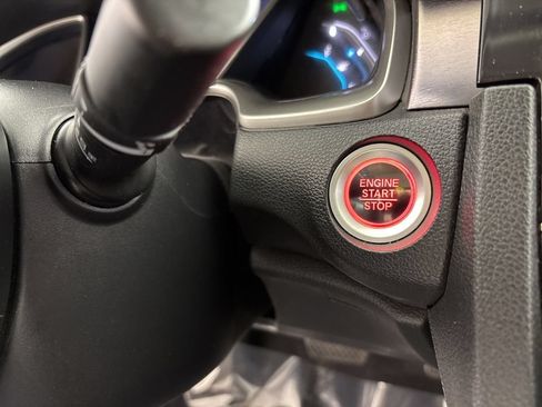 Used 2017 Honda Civic EX-L image 26