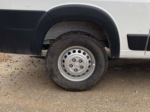 New 2025 RAM ProMaster 2500 w/ Convenience Group image 2