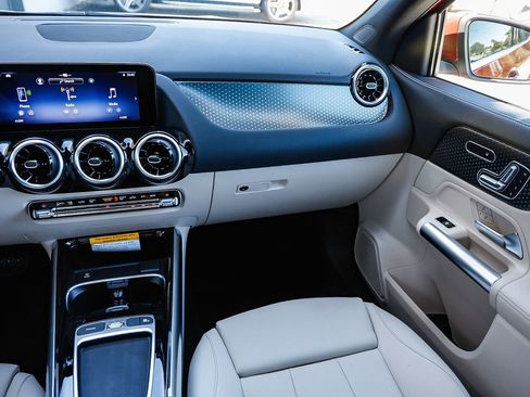 New 2026 Mercedes-Benz GLA 250 4MATIC image 15