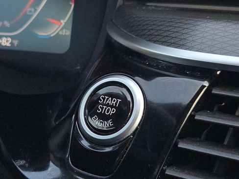 Used 2021 BMW 540i xDrive w/ Executive Package image 24