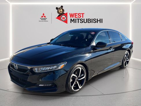 Used 2018 Honda Accord Sport image 1