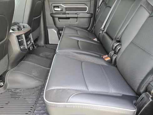 New 2026 RAM 2500 Laramie image 22