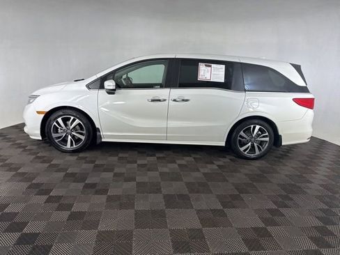 Used 2023 Honda Odyssey Touring image 10