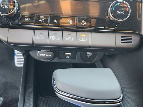 New 2026 Hyundai Elantra Sport image 19