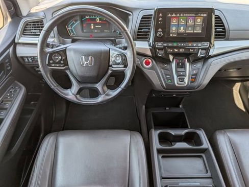 Used 2018 Honda Odyssey EX-L image 6
