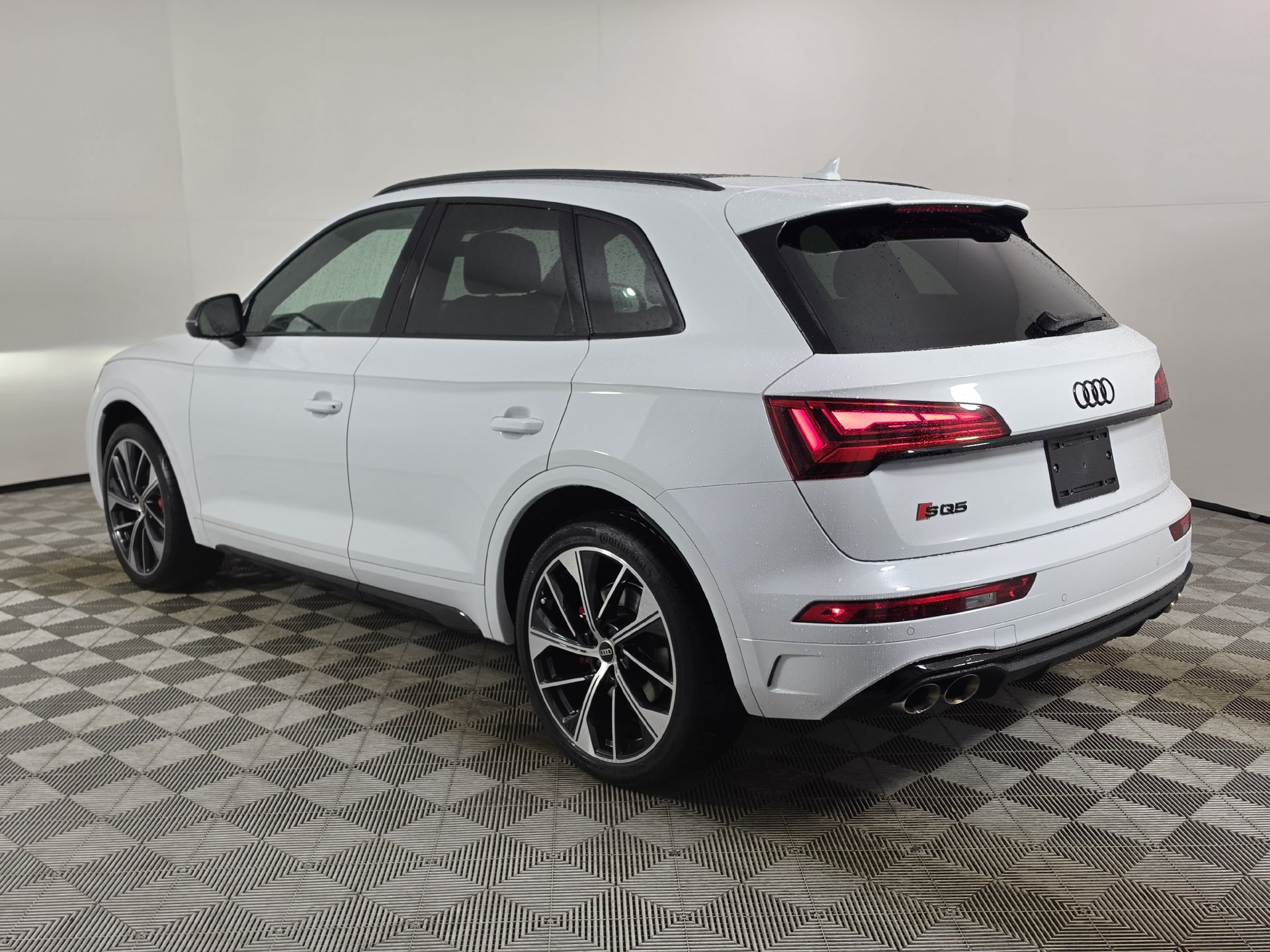 Used 2024 Audi SQ5 Premium Plus AWD/4WD image 41
