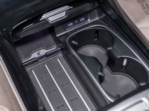 Used 2024 Mercedes-Benz Maybach S 680 4MATIC image 24