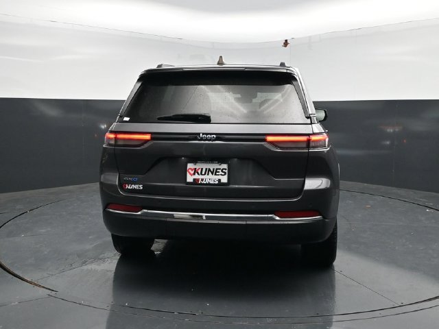 Used 2024 Jeep Grand Cherokee Limited 4xe AWD/4WD image 7