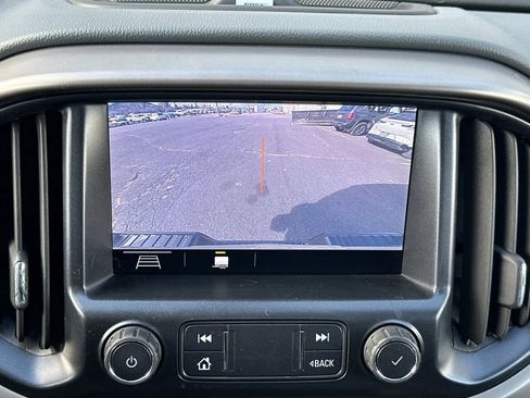 Used 2019 Chevrolet Colorado Z71 image 19