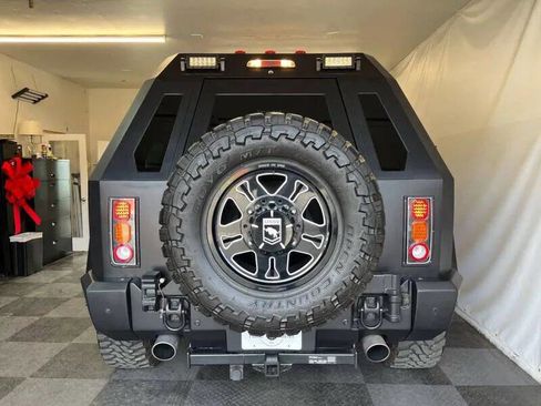 Used 2016 Ford F450 XLT w/ XLT Interior Package image 6