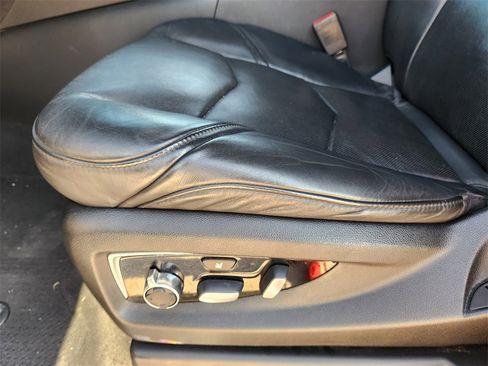 Used 2019 Cadillac Escalade ESV Platinum image 25