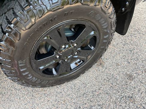 Used 2014 Toyota Tundra SR5 AWD/4WD image 43