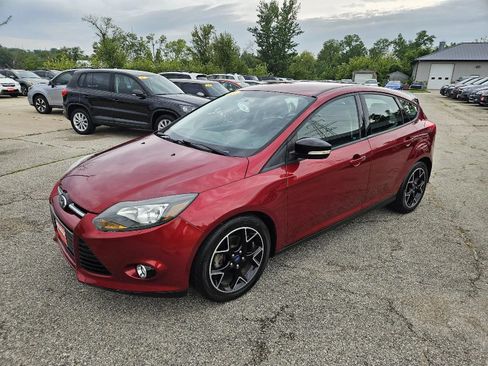 Used 2013 Ford Focus SE FWD image 3