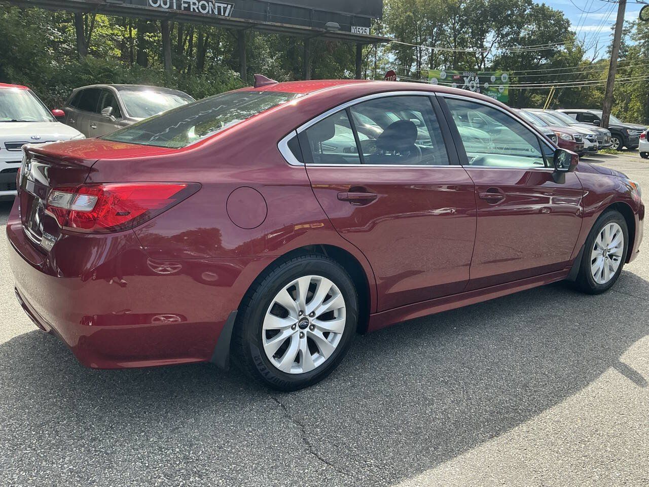 Used 2016 Subaru Legacy 2.5i Premium AWD/4WD image 5