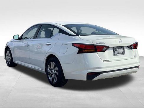 Used 2022 Nissan Altima 2.5 S image 5