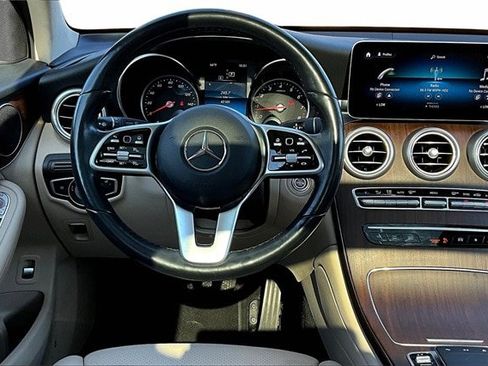 Certified 2022 Mercedes-Benz GLC 300 4MATIC image 11
