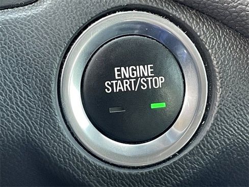 Used 2023 Chevrolet Equinox LT image 21