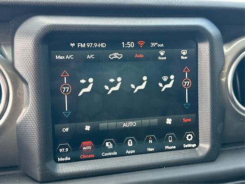 Used 2023 Jeep Gladiator Overland image 33