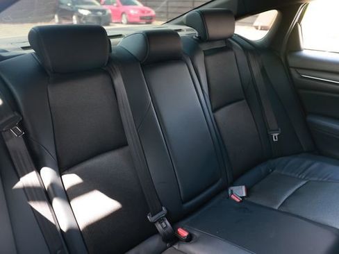 Used 2018 Honda Accord Sport image 17